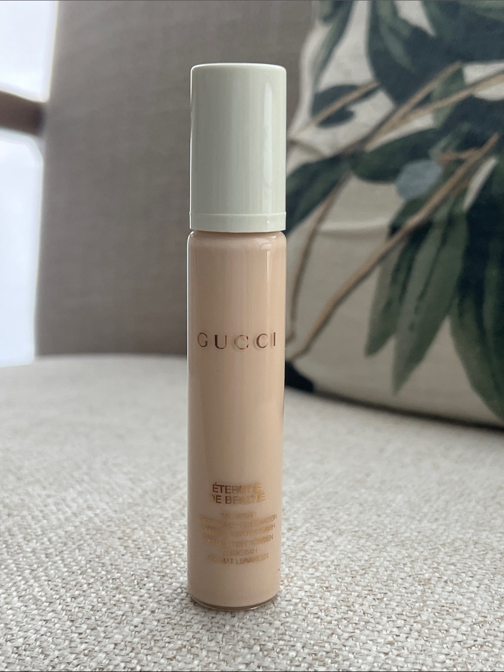 Gucci Éternité de Beauté Foundation — shade 114W- 15ml